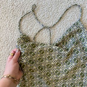 Cute summer dress in satin!